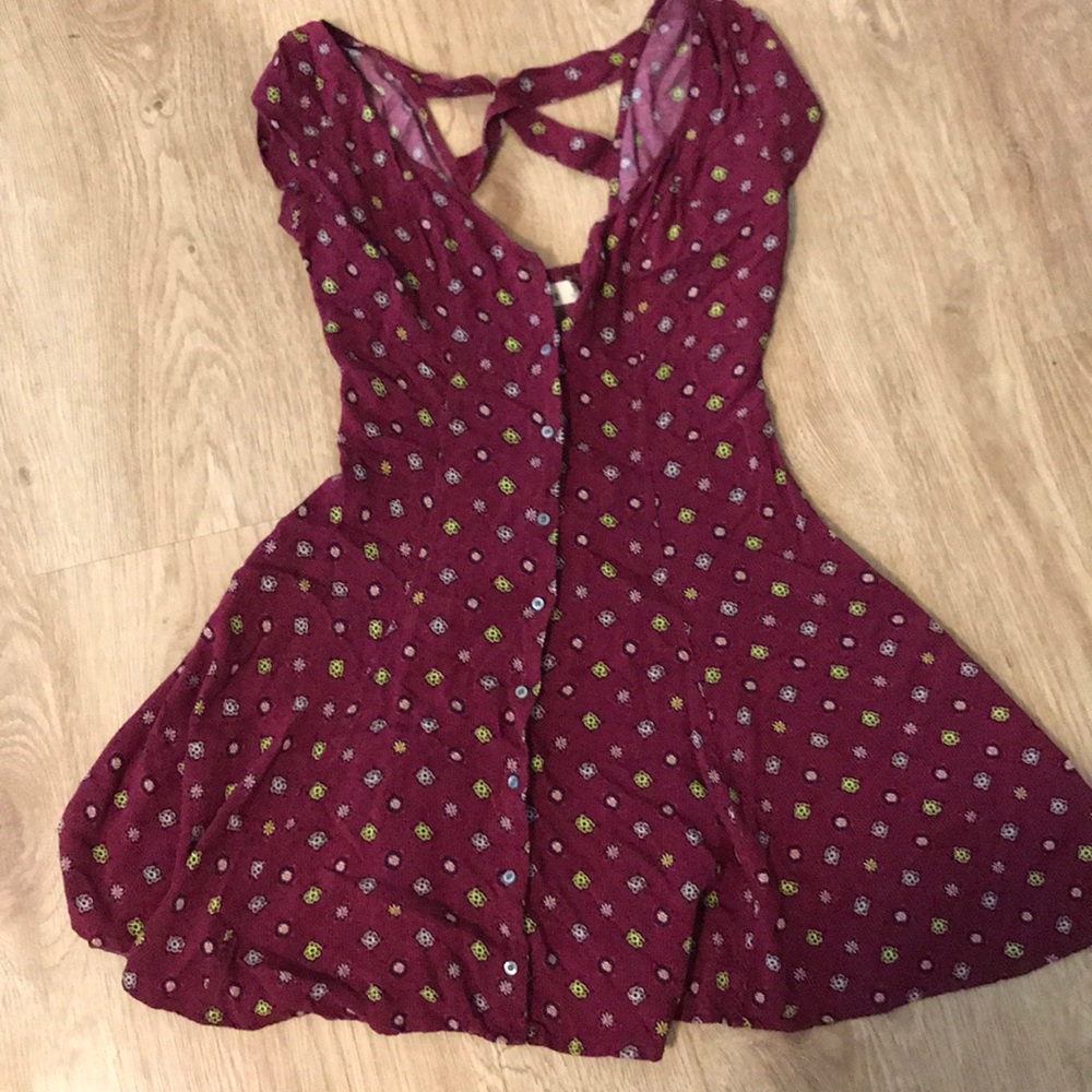 Flower print dress with criss cross back